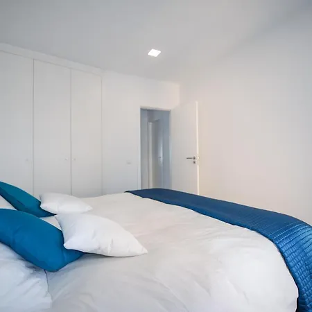 Apartment Seafront *